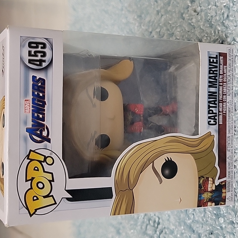 Captain Marvel Funko Pop